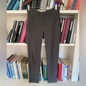 Athleta Brooklyn Mid Rise Ankle pant gray size 2
